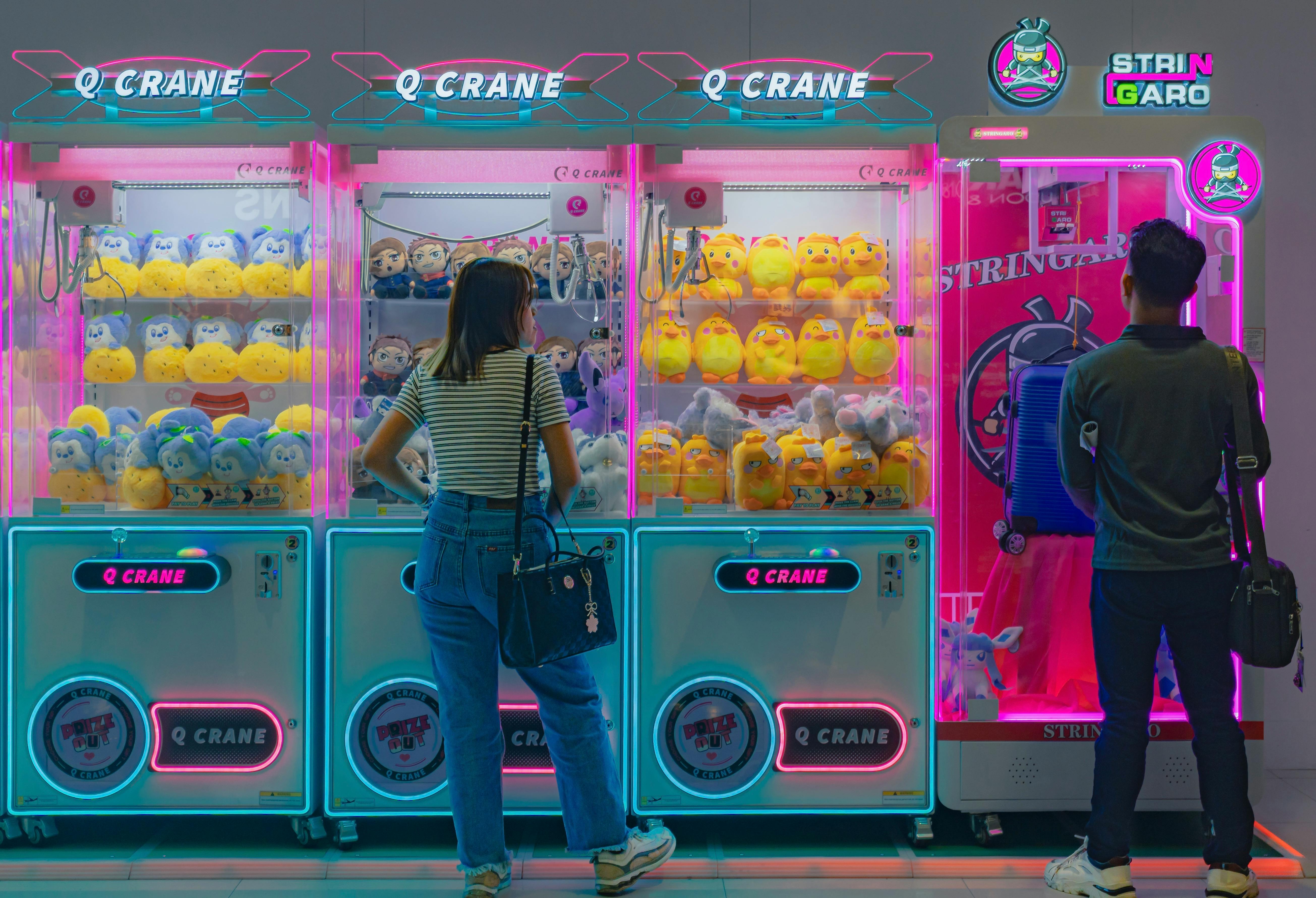 Q Crane machines loaded with rubber ducks
